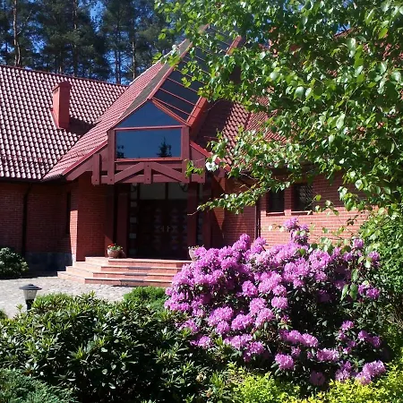 Vila Gosciniec Kipnick *